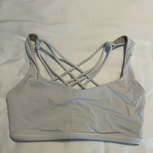 LULULEMON FREE TO BE WILD - SIZE 6 🤍